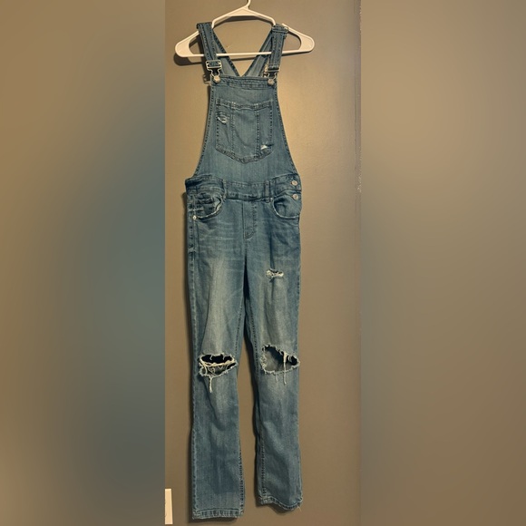 Distressed overalls - Picture 2 of 2